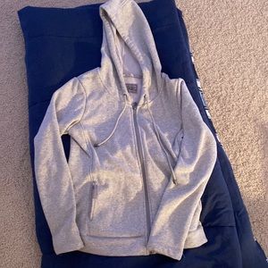 UGG Tasman Full Zip Hoodie SIZE SMALL